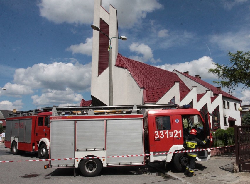 Ogień pojawił się w parafii świętej Urszuli Ledóchowskiej...