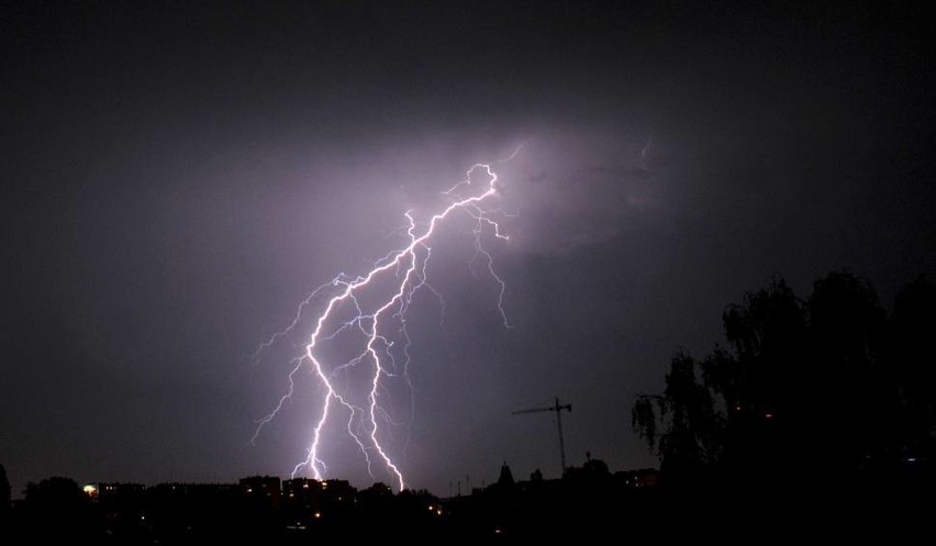 W piątek i w sobotę u nas nadal przewaga chmur. Spodziewane...