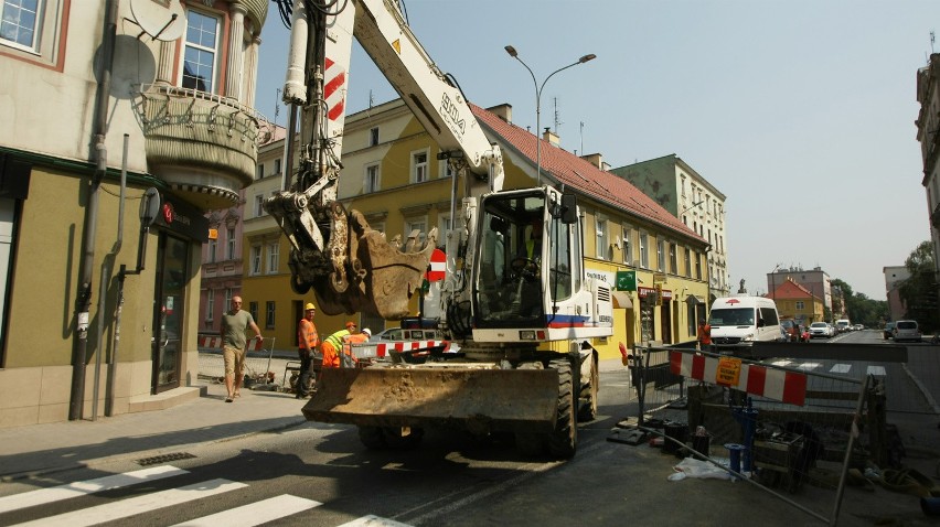 Remont ulicy Średzkiej spowodował, że nieco zmniejszyły się...