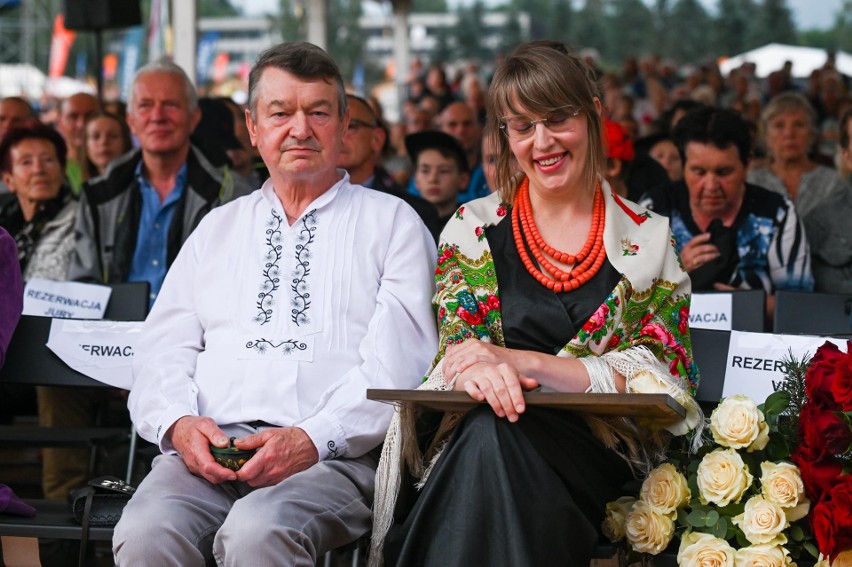 Zakopane. Statuetki "Siła korzeni" rozdane. Nagrody trafiły do Zofii Roj-Mrozickiej i Hanki Wójciak