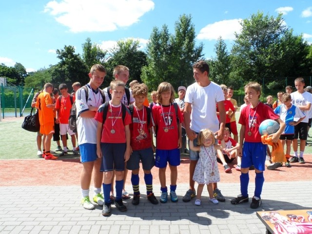 Turnieje Drużyn Podwórkowych od wielu lat cieszą się ogromnym zainteresowaniem ze strony młodych piłkarzy.