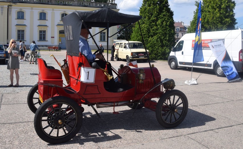 15 Białostocki Rajd Moto Retro odwiedzi Białystok, Śliwno,...