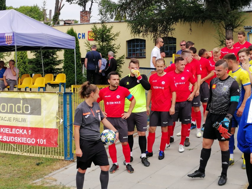 Neptun Końskie na inaugurację przegrał u siebie z GKS Nowiny...