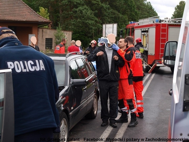 Karambol przed przejazdem kolejowym w Moczyłkach koło Białogardu [zdjęcia]