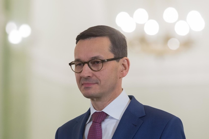 08.12.2017 warszawa sygnowania mateusz morawiecki na prezes...