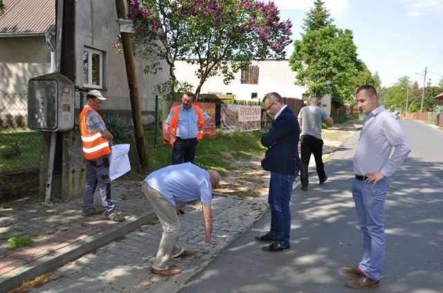 Chodnik w Niesulicach będzie gotowy jeszcze przed sezonem