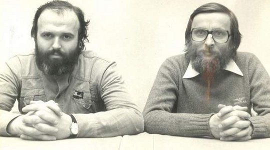 Popularny Kabaret &#8222;Klika&#8221;, czyli Antoni Szpak (po lewej) i Marek Sobczak.