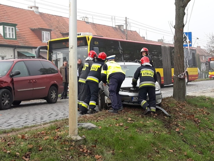 Wrocław: wypadek na Maślicach. Ulica zablokowana