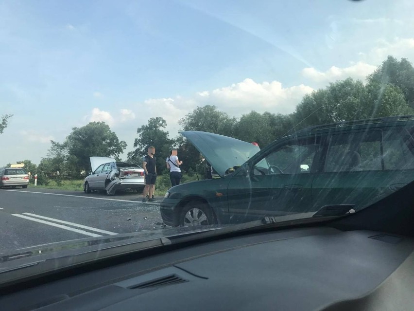 Wypadek w Radwanicach. Są ranni [ZDJĘCIA]