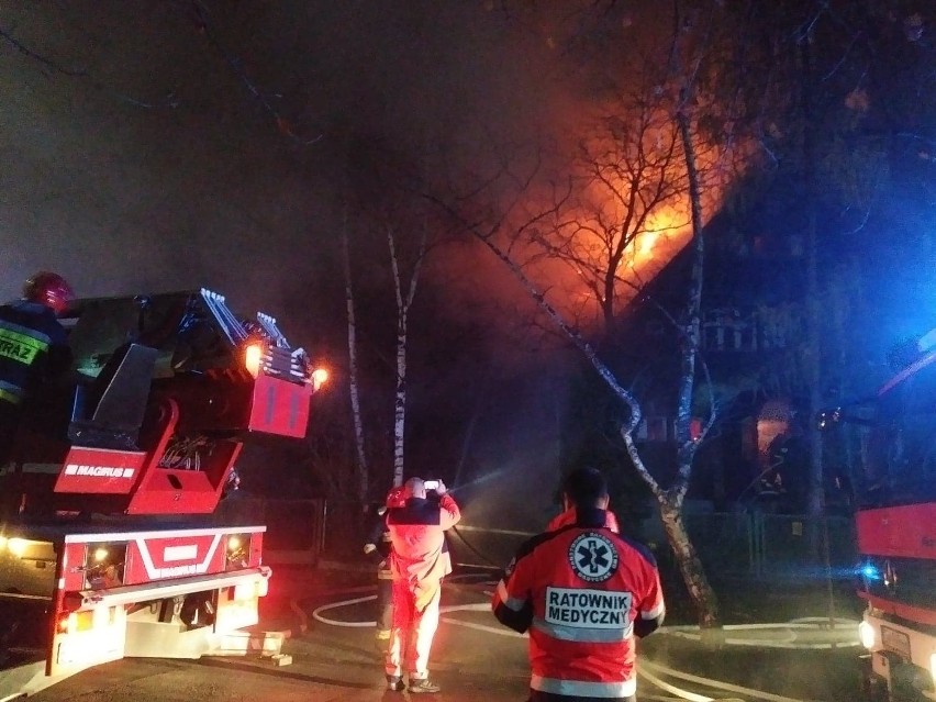 Pożar przy ulicy Chopina we Wrocławiu. W nocy z 21 na 22...