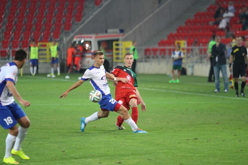 GKS Tychy - Wisła Puławy 0:2 [ZDJĘCIA]. Tyszanie nie potrafią strzelić gola na swoim nowym stadionie