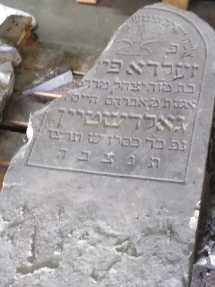 W Sosnowcu znalezione zostały żydowskie macewy