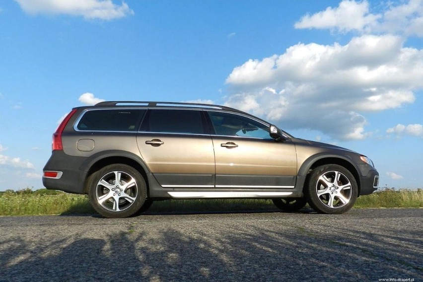 Volvo XC70 D5 AWD , Fot: Robert Kulczyk – Info-Ekspert