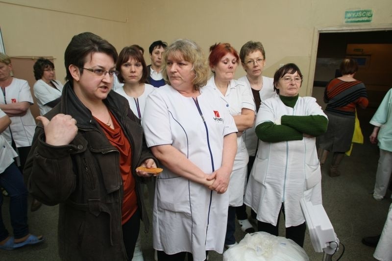 Kucharki okupują szpital w Czerwonej Górze