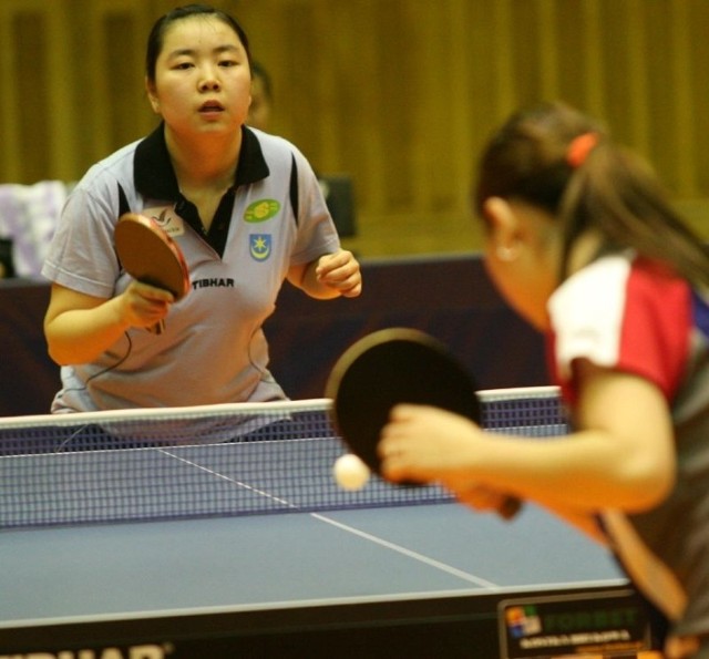 Zhao Xiao rozegrała w sobotę bardzo dobry pojedynek pewnie pokonując Chinkę Wang Xin.