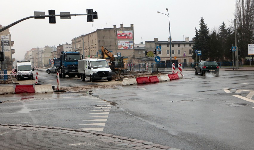 Dużych utrudnień w ruchu na skrzyżowaniu ul. Bydgoskiej i...