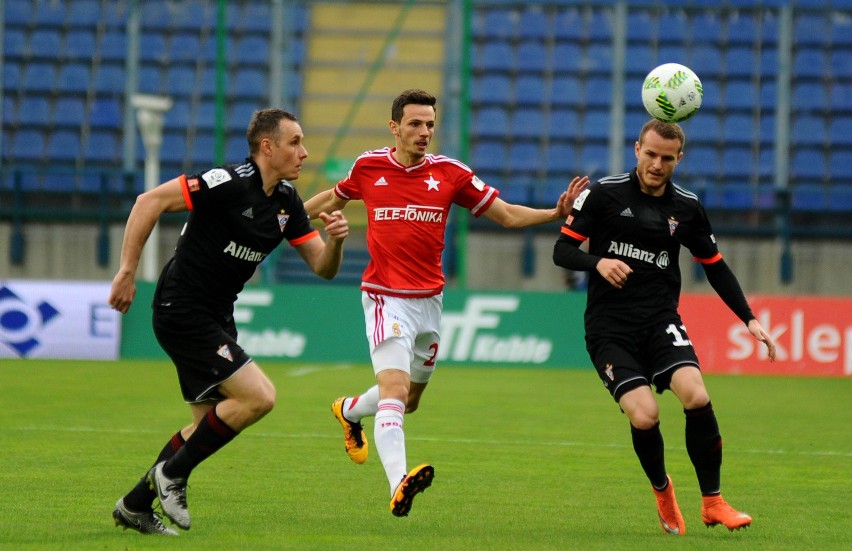Górnik Zabrze przegrał 3:1 z Wisłą Kraków