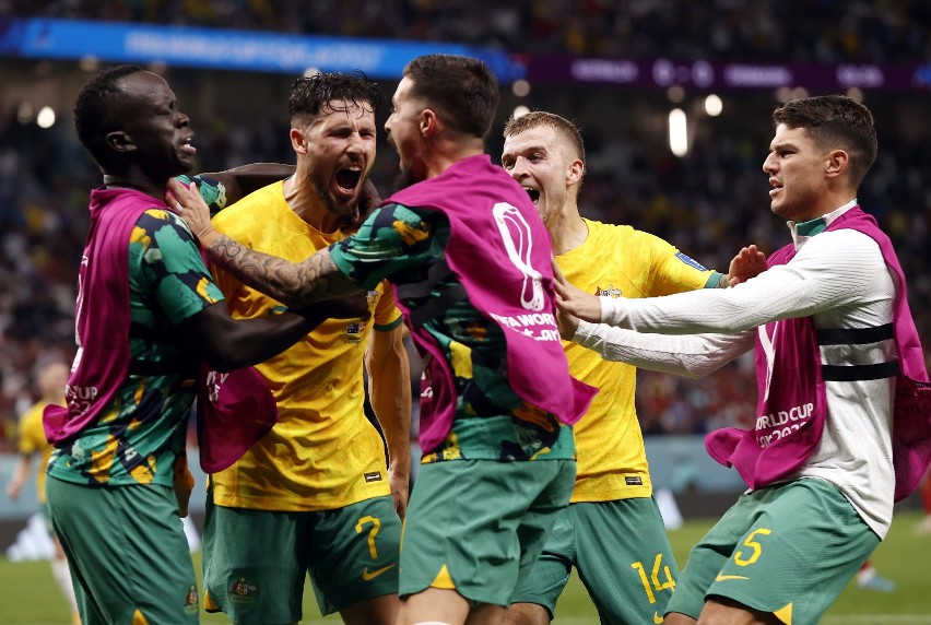 MŚ 2022. Kolejna sensacja na mundialu! Australia zaskoczyła Danię i awansowała do fazy pucharowej