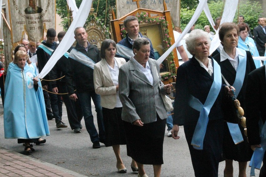 Procesja Bożego Ciała ulicami Zawiercia [FOTO]