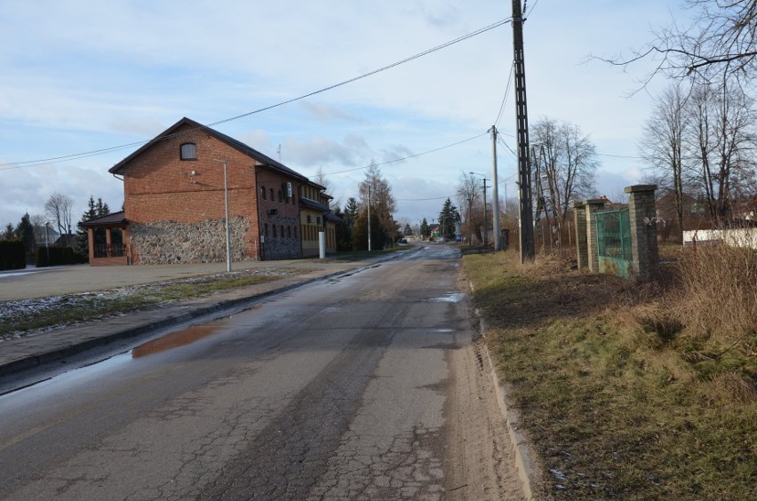 Rozbudowa drogi powiatowej nr 2612W na odcinku Nienałty-Szymany – Zaręby Kościelne wraz z mostem w Nienałtach-Szymanach. Jak przebiega?