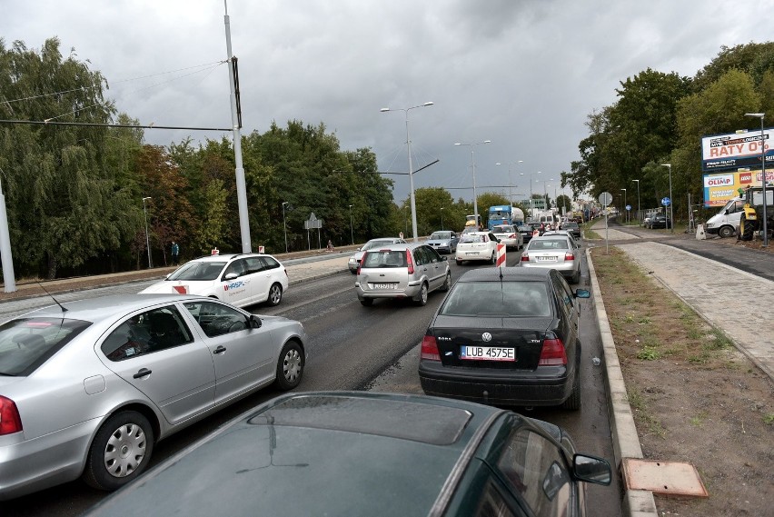 Al. Kraśnicka. Przebudowa jezdni od ul. Roztocze do ul. Jana...