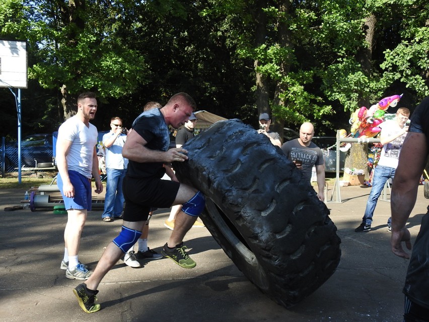 III Gminne Zawody Strongman w Dubinach