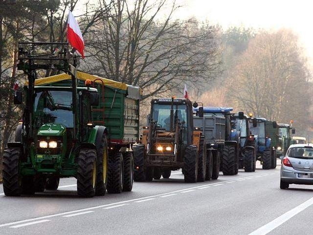 Rolnicy, którzy blokowali drogi krajowe dostali dziś wezwania na przesłuchanie.