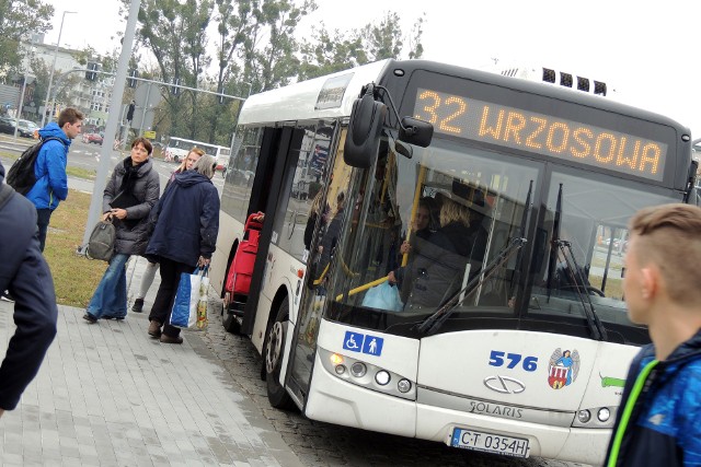 Czy jest szansa, żeby autobusy w Toruniu jeździły z numerami zaczynającymi się od 100? Jest taka propozycja.