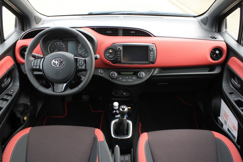 Test Toyota Yaris  1.5 Dual VVT-iE...
