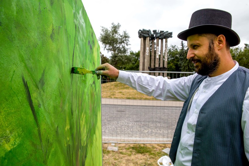 PlacArtowo na Placu NZS w Białymstoku. Street art przed...