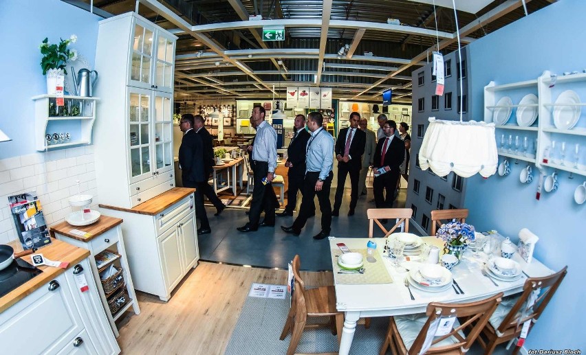 IKEA w Bydgoszcz. Dziś było oficjalne otwarcie. Jutro wejdą pierwsi klienci 