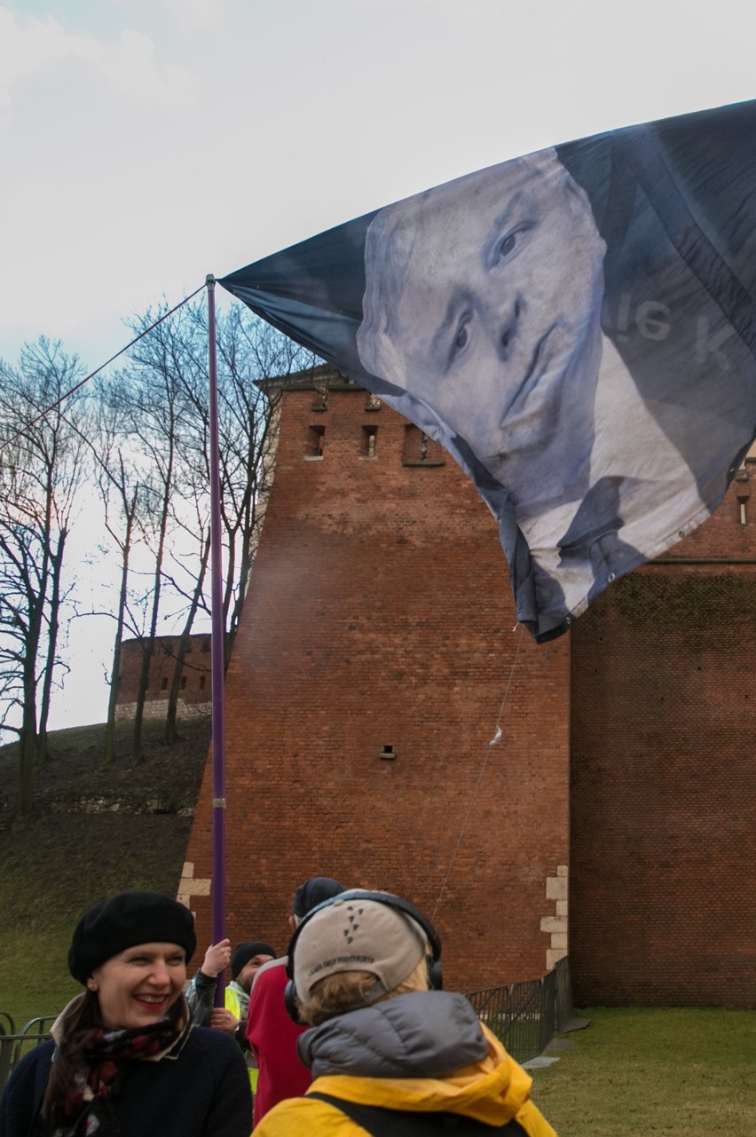 Protest przeciwko upolitycznieniu Wawelu