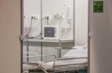 Koronawirus w Polsce: Ponad pół tysiaca nowych przypadków. Ostatniej doby zmarło 11 osób. Zmiany dotyczące odwiedzin chorych w szpitalach