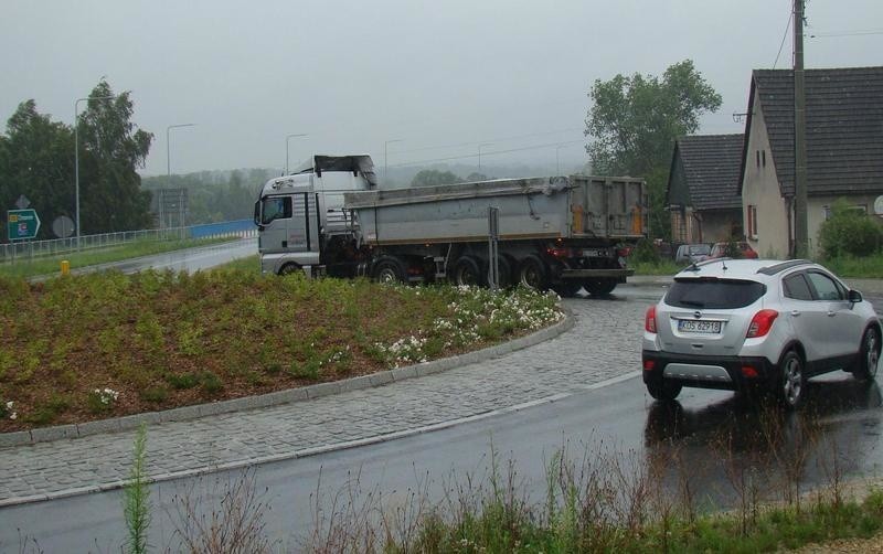 Oświęcim. Przy północnej obwodnicy miasta nie powstaną ekrany akustyczne. Nie było ich w planach i nie są potrzebne uważa inwestor [ZDJĘCIA]