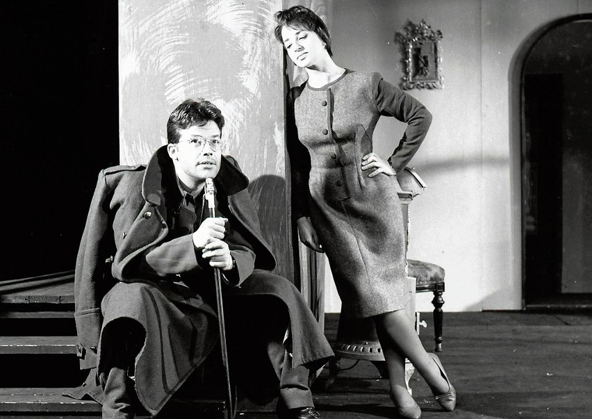 Teatr Wybrzeże, 1960. Zofia Czerwińska i Zbigniew Cybulski w  „Pierwszym dniu wolności”