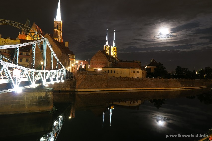 Nocny Wrocław w Waszym obiektywie [NOWE ZDJĘCIA]