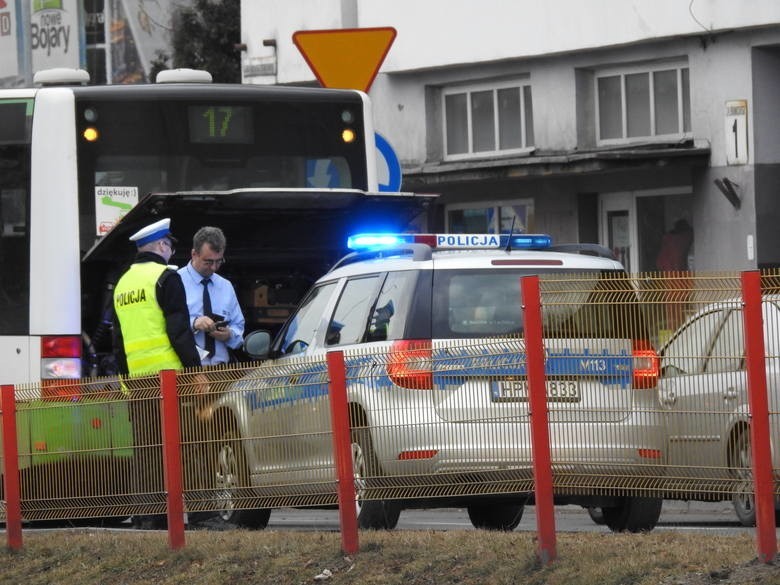 Gigantyczny korek na ul. Mickiewicza spowodowany awarią...