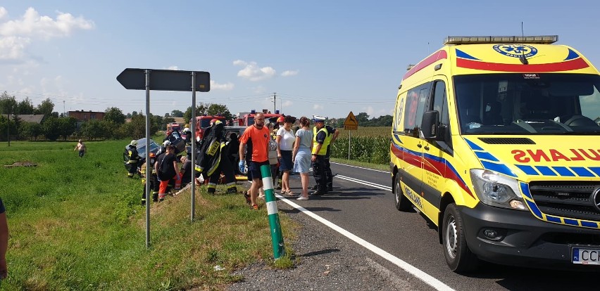 Wypadek na drodze DK55 w Stolnie - zderzyły się dwa auta