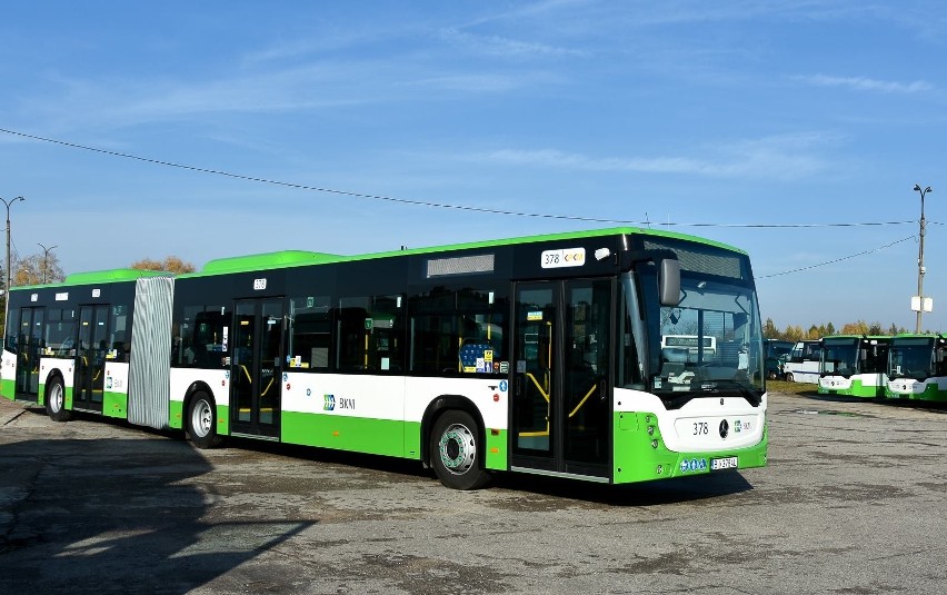 Do Białegostoku dotarło właśnie osiemnaście nowych autobusów...