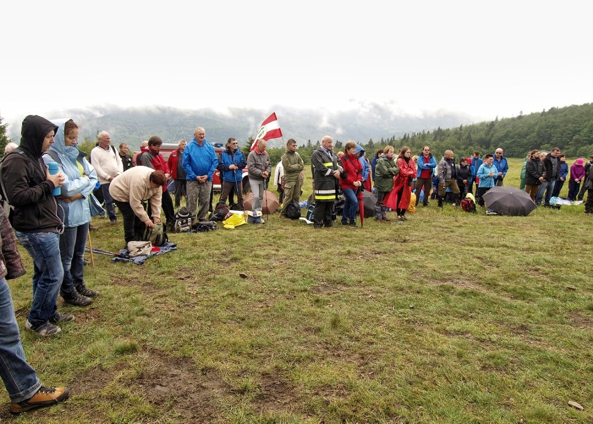 Odkryj Beskid Wyspowy. Mimo niesprzyjającej pogody pokonali Jasień [ZDJĘCIA]