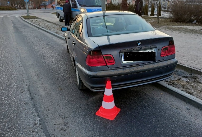 Pijany kierowca BMW ściął słup. 22-latkowi z Bytowa grożą...