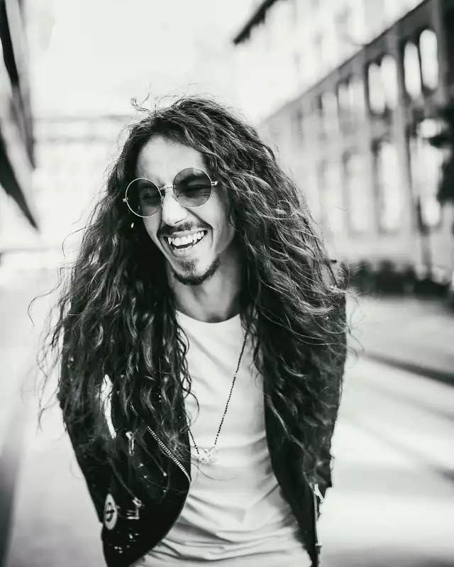 Michał Szpak: Jeszcze nieraz zaskoczę. Każda następna płyta będzie kolejnym wariactwem Szpaka.