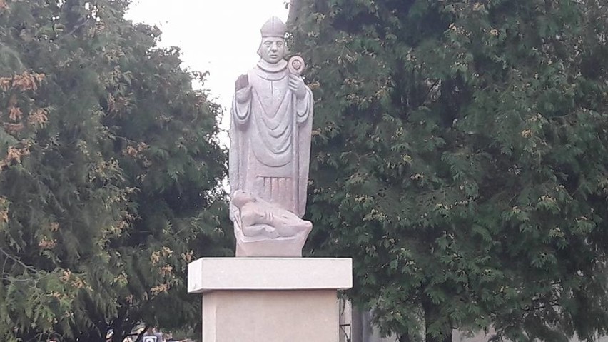 Figura Świętego Stanisława stanęła w Nowej Wsi w gminie...