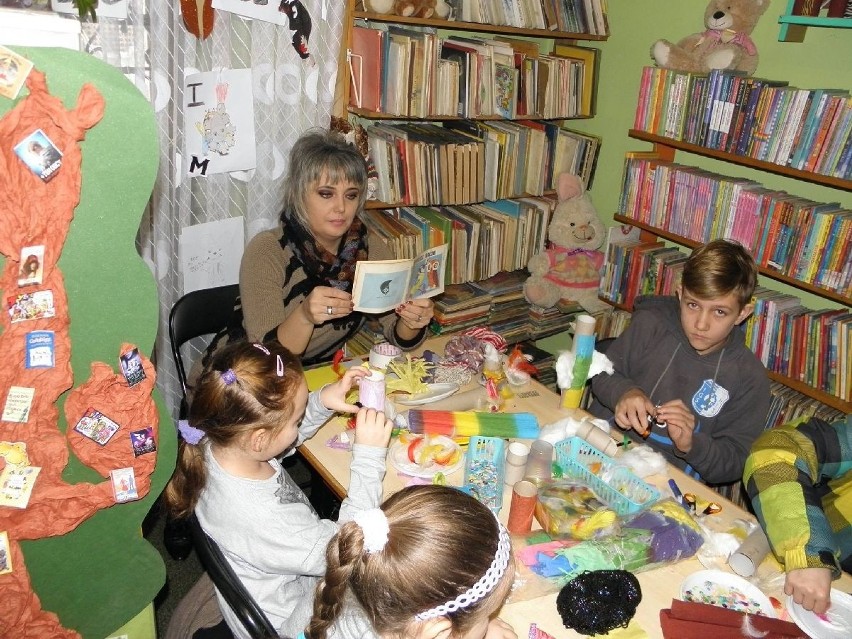 Podczas zajęć w Bibliotece panowała miła artystyczna...