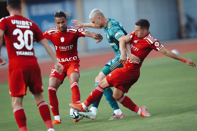 Legia najwyżej ograła Botosani - 5:0