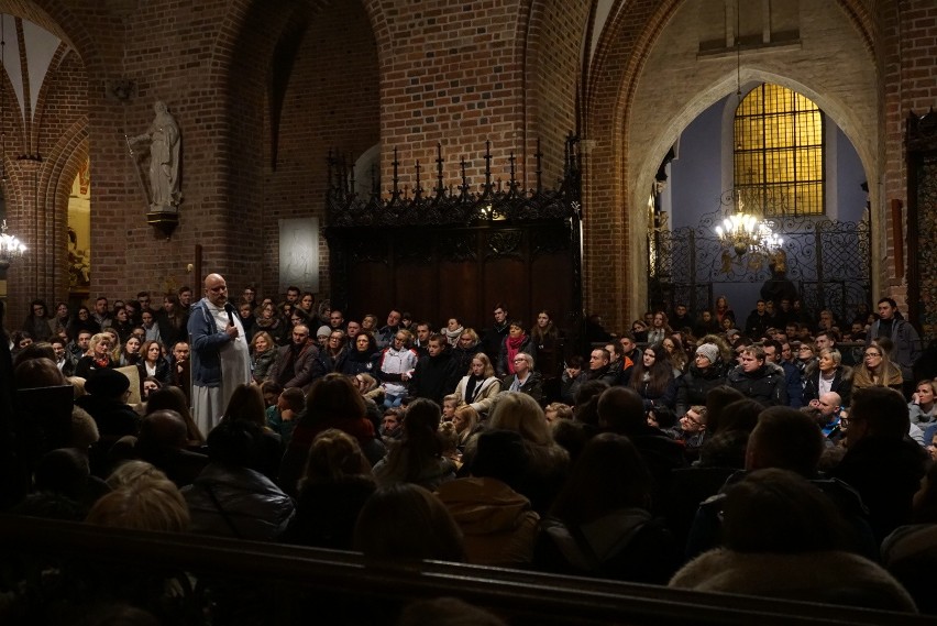 Poznań: Rekolekcje z ojcem Szustakiem znów przyciągnęły...