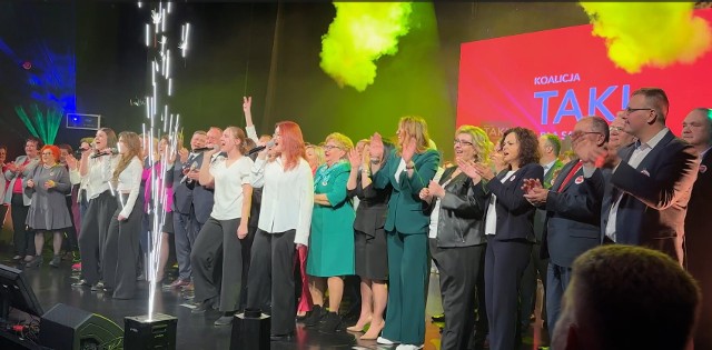 Konwencja Tak! Dla Samorządu w Ostrowcu Świętokrzyskim.Więcej zdjęć na kolejnych slajdach>>>