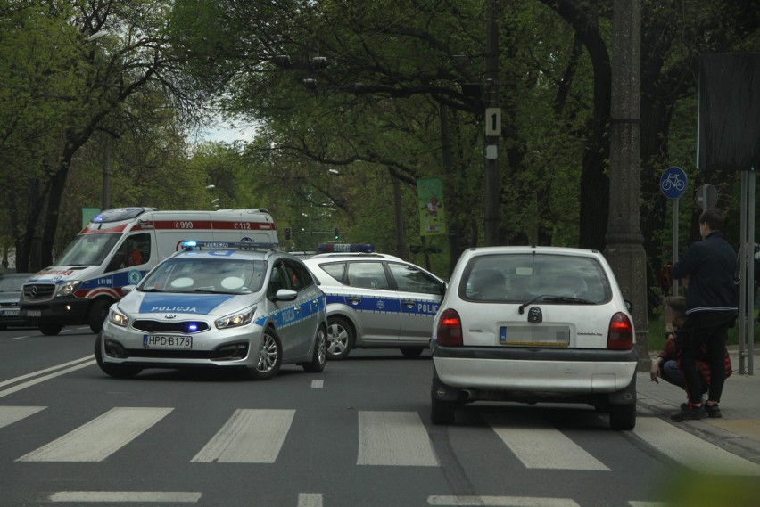 Wypadek na al. Piłsudskiego: Mężczyzna został potrącony na przejściu dla pieszych (ZDJĘCIA)           