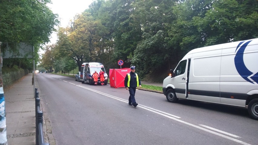 Policja ustala przebieg zdarzenia.