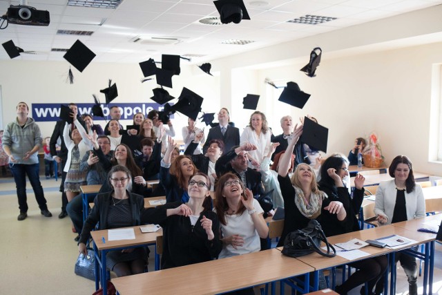 W sobotę odebrali dyplomy studenci z naboru zimowego.